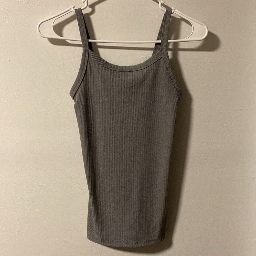 Gray Light Weight Tank Top (XS)